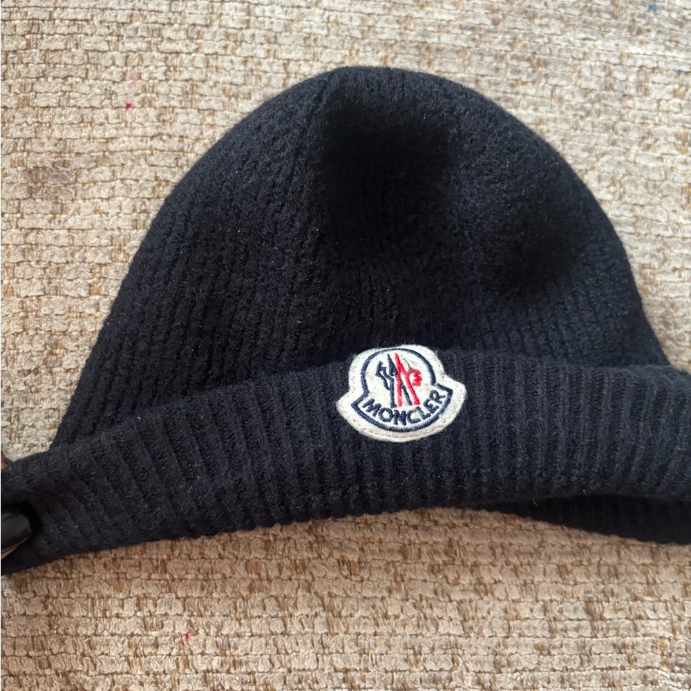 Moncler Black Ribbed Beanie